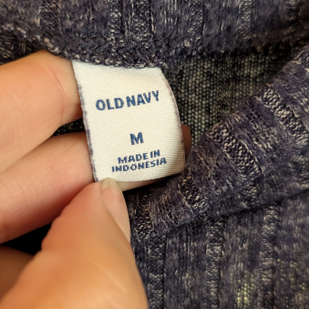 Old Navy Long Sleeve Navy Dress - Picture 5 of 8